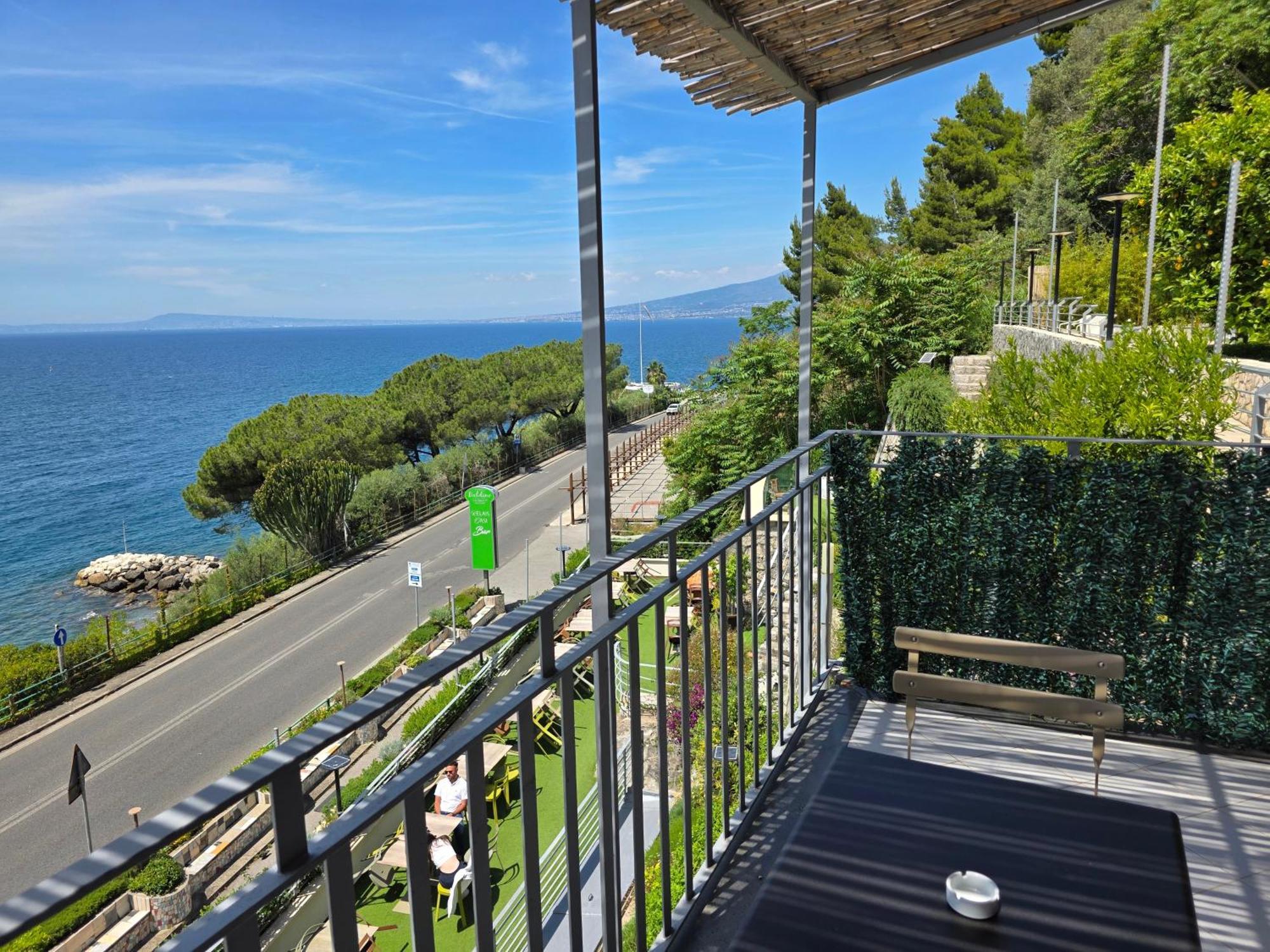 Oasi Relais Bed & Breakfast Vico Equense Dış mekan fotoğraf